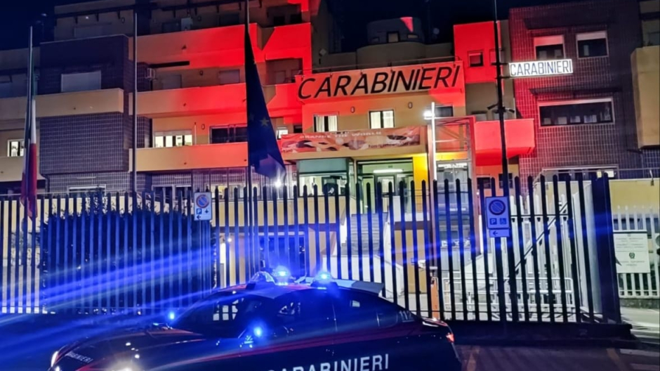 Devianza giovanile, campanello d’allarme: minacce, bullismo e violenze a scuola